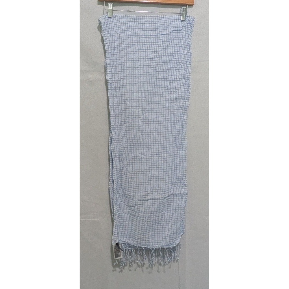 Gap Scarf Women OS Blue White Excellent Grid Crinkle Fringe Lightweight